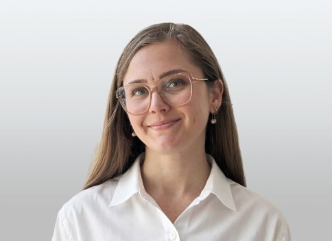 Suzel Rohr - Client Service Manager  
